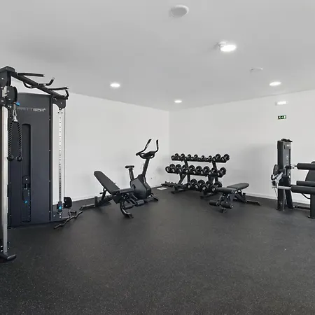 Casaluxo New 2br Pool View * Lagos