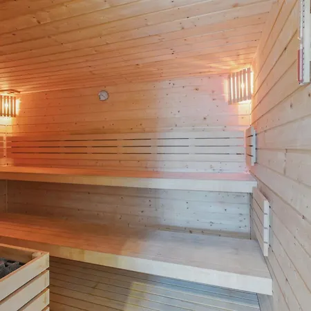 Casaluxo New 2br Pool View