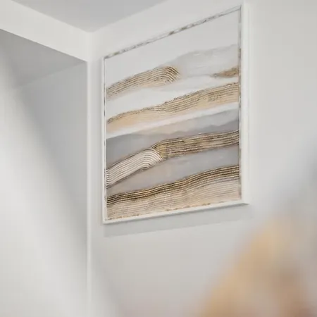 Casaluxo New 2br Pool View Apartment *